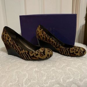 NIB STUART WEITZMAN Leopard wedges sz. 6
